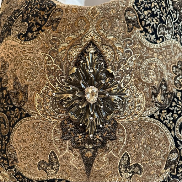 Fleur de Lis Candle Pin - Picture 10 of 13